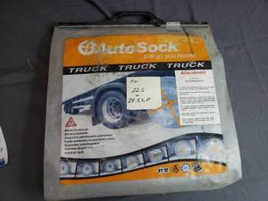 lot 48 image: Autosock AL84