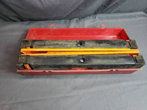 lot 52 image: 3 Piece Triangle Warning Kit