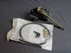 lot 88 image: Mack Hadley Suspension Valve