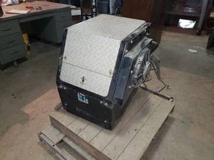 lot 135 image: Thermo King TriPac Sleeper Cab Heating and Air Conditioning