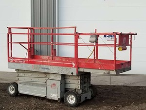 1997 M.E.C. 2548HT Aerial Scissor Lift