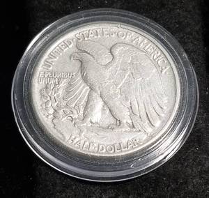 1941 WALKING LIBERTY HALF DOLLAR IN AIRTITE