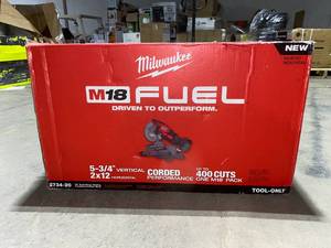 Milwaukee M18 FUEL 18-Volt Lithium-Ion Brushless Cordless 10 in. Dual Bevel Sliding Compound Miter Saw (Tool-Only) open box not used