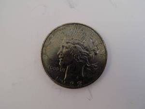 lot 23 image: 1922 Peace Silver Dollar