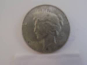 lot 31 image: 1935 Peace Silver Dollar