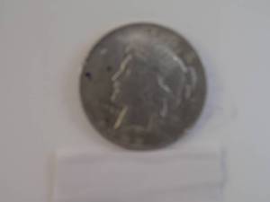 lot 35 image: 1922 Peace Silver Dollar
