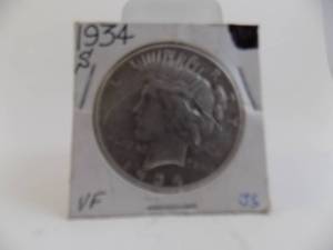 lot 46 image: 1934 Peace Silver Dollar