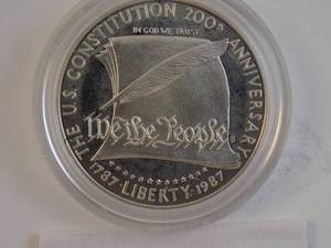 lot 74 image: 1787-1987 $1 US Constitution 200th Anniversary