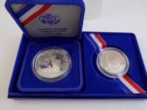 lot 93 image: 1986 Liberty Half Dollar Proof 2 Proof Coins With Certificate of Authenticity
