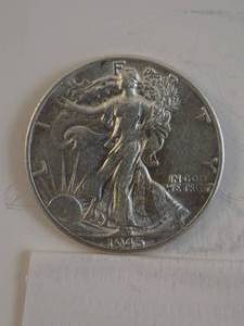 lot 107 image: 1945 O Walking Liberaty Half Dollar