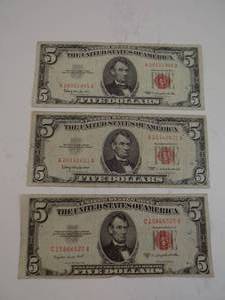lot 125 image: 3 - $5 Red Seal Series 1963, 1953B $15 Face Value
