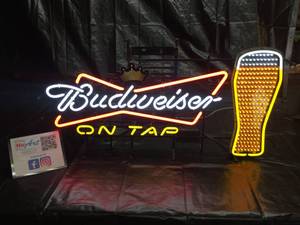 lot 5 image: Budweiser on Tap neon with LED animated pilsner glass