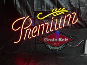 lot 20 image: Grain Belt Premium Beer neon with wheat and bottle cap