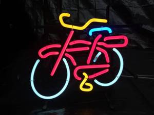 lot 21 image: Mini Fat Tire bike neon