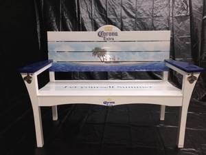 lot 24 image: Corona Bench