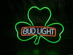 lot 58 image: Bud Light shamrock vintage neon