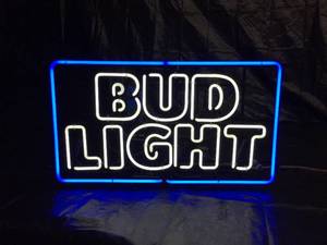 lot 72 image: Bud Light logo sign