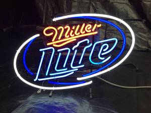 lot 143 image: Miller Lite neon