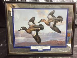 lot 180 image: E & J VSOP Brandy and Ducks Unlimited 2003 Conservation Series ducks, mirror