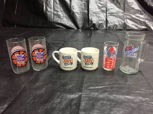 lot 211 image: Lot of misc sports related glasses NCAA Final Four, Super Bowl XXIV, NFL, Super Bowl XXI