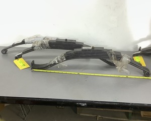 lot 1109 image: Trailer Leaf Springs