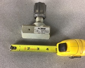 lot 1132 image: Hydraulic Control