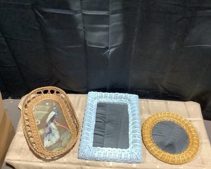 lot 2024 image: Wicker Mirrors & Wall Decor