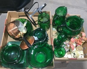 lot 2037 image: Lot of Green Glassware