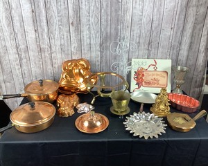lot 2045 image: Brass Kitchen Set