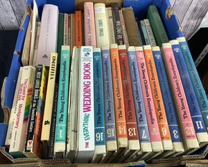 lot 2073 image: Large Lot of Assorted Books
