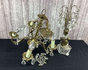lot 2052 image: Vintage Fixture & Lamp