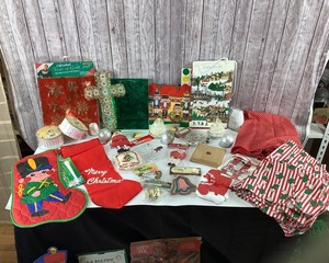 lot 2096 image: Holiday Items-Large Lot