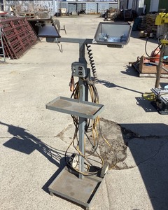 lot 21 image: Work Light