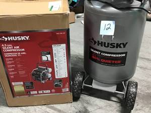 Lot of two HUSKY Compressor customer returns