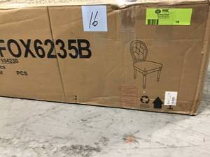 Holloway Tufted Oval Side Chair Safavieh FOX6235 open box