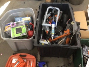 Pallet with assorted tools and miscellaneous units customers returns