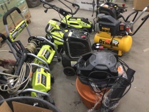 Pallet with assorted outdoor tools customers various conditions