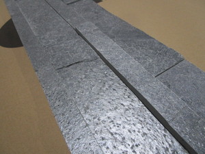 LEDGERSTONE NATURAL STONE TILE