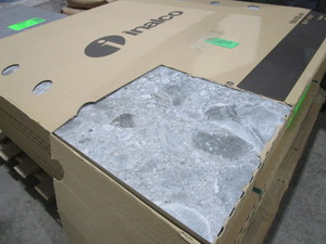 RECTIFIED LARGE FORMAT PORCELAIN TILE