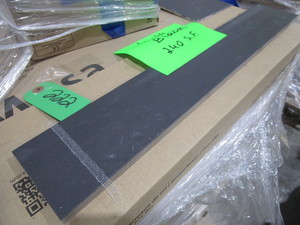 BLACK CERAMIC FLOOR TILE