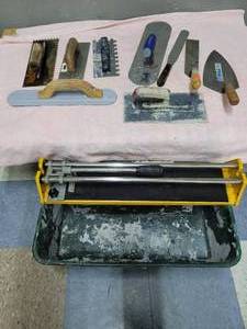 Trowels & Tile Cutter