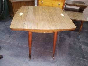Small Mid Century Modern Drop-Leaf Table