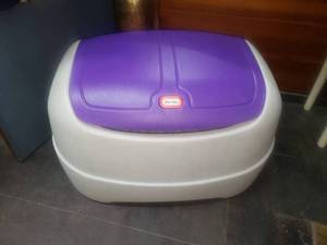 Little Tikes Heavy Duty Toy Box