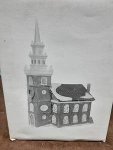 lot 79 image: Dept. 56 Heritage Village Collection