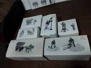 lot 92 image: Heritage Village Collection