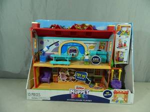 New 13 Piece Disney Junior Muppet Babies Schoolhouse Playset