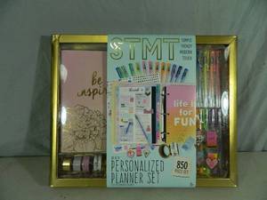 New 850 Pc DIY Craft Set