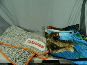 2 New Super Soft Throws