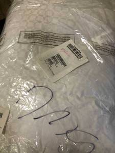 Legends Royal Soft One Down Standard Pillow (1), PP50-STD-WHITE, NEW