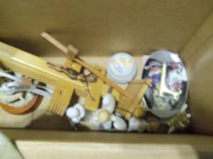 lot 37 image: Box of religious home dcor...